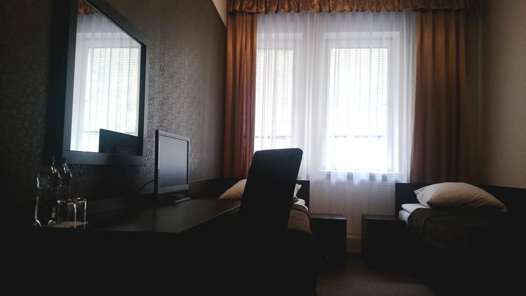 Park Na Wojskiego Bed & Breakfast Marki  Cameră foto