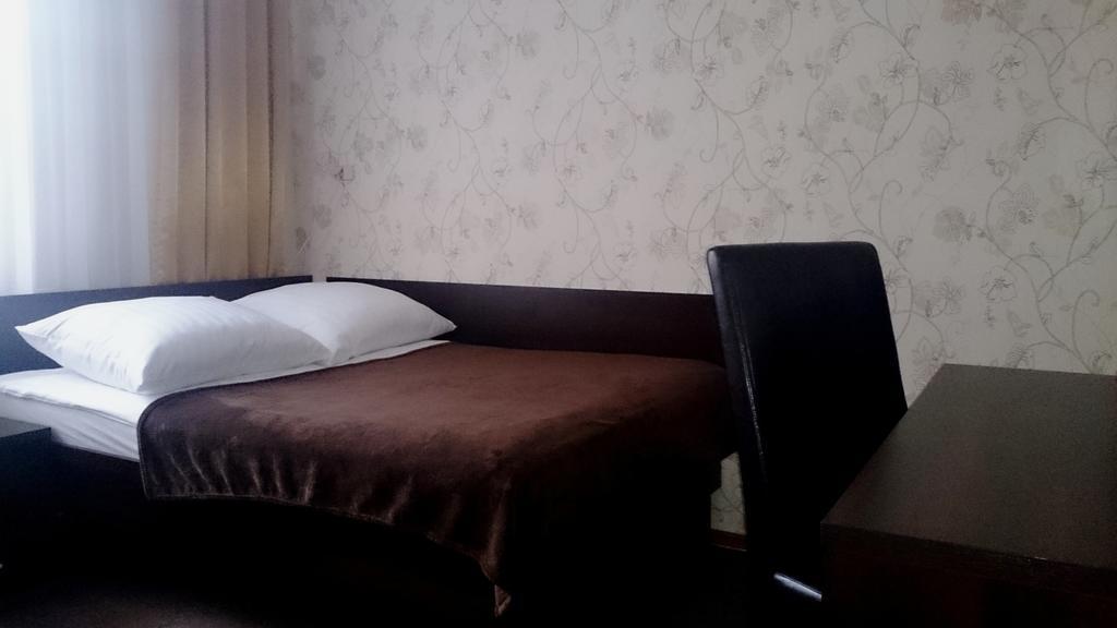 Park Na Wojskiego Bed & Breakfast Marki  Cameră foto